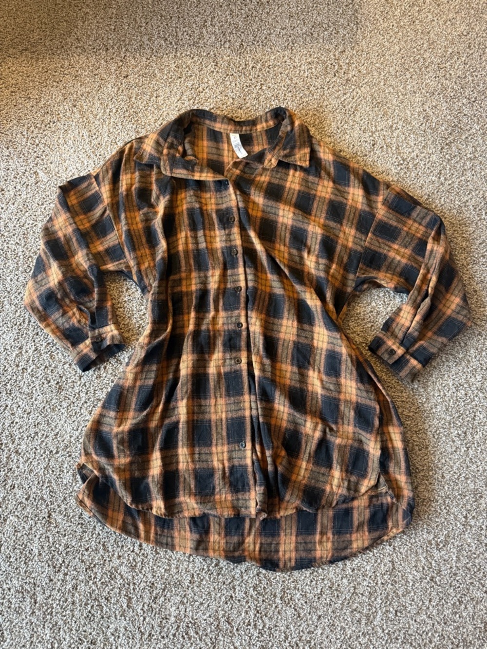 B Orange & Black Flannel Button Down - Women’s 3XL - with pockets!
